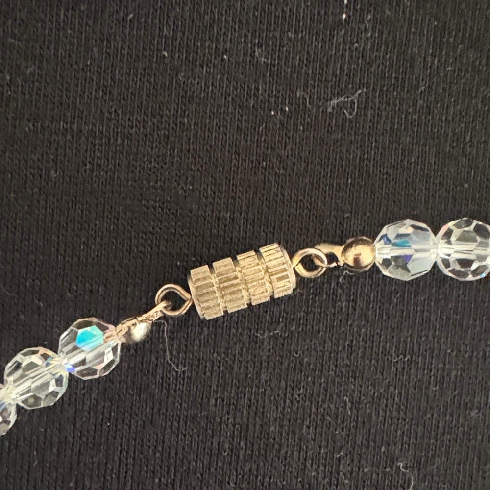 Dazzling Aurora Borealis Crystal Necklace - Picture 2 of 2